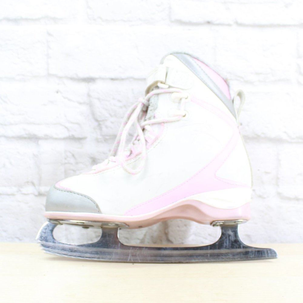 RIEDELL Girl’s White Pink Faux Fur Lined PVC Upper Ice Skates Size 2